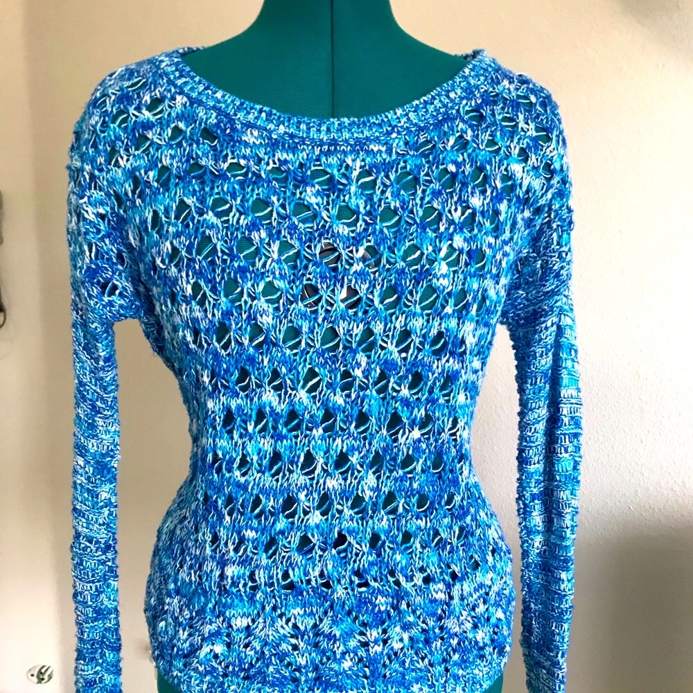 Holister Knit Top
